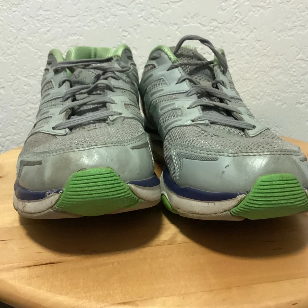 Abeo Sydney Womens Gray Green Vibram Athletic‎ Walking Running Shoes Size 10